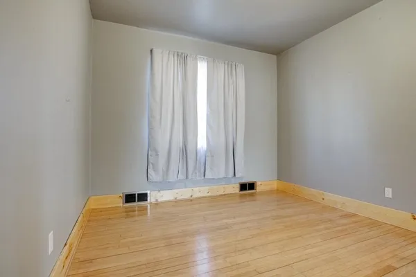 $279,900 | 413 Park Street, Marinette, WI 54143