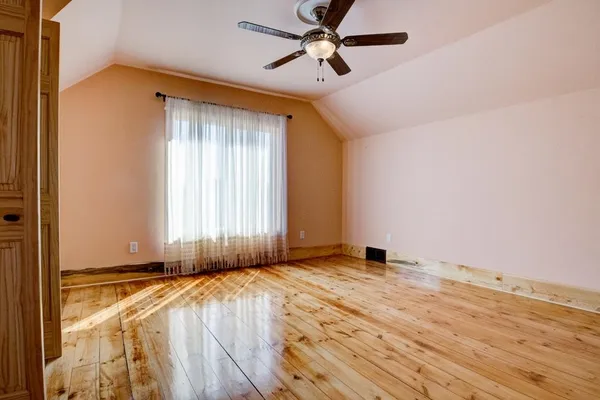 $279,900 | 413 Park Street, Marinette, WI 54143