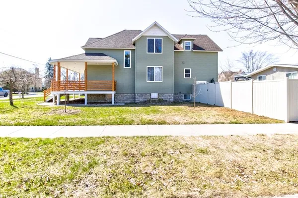 $279,900 | 413 Park Street, Marinette, WI 54143