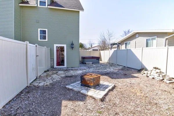 $279,900 | 413 Park Street, Marinette, WI 54143