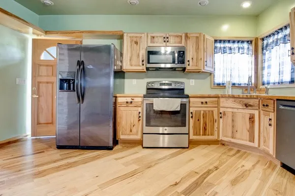 $279,900 | 413 Park Street, Marinette, WI 54143