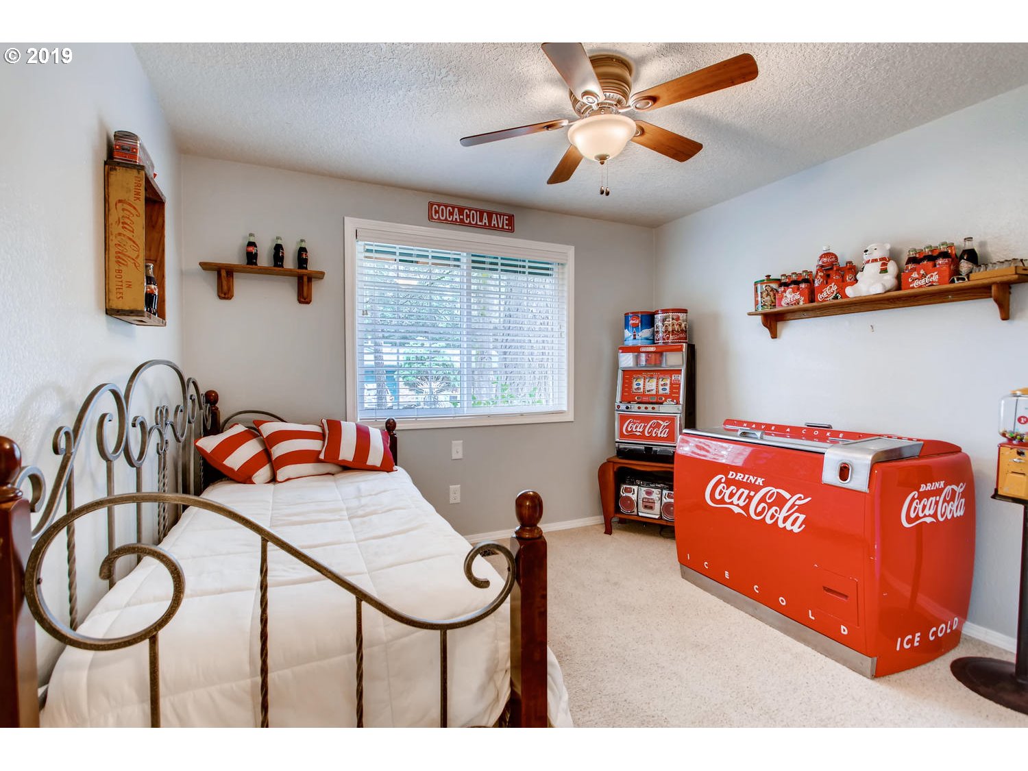 7055 Ridgegate Drive Gladstone, OR 97027 - Photo 20 of 28 Gallery Image 20