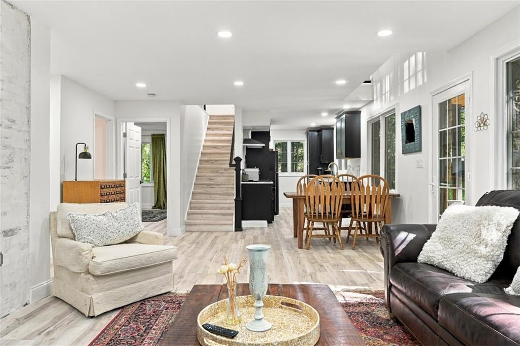 3024 East Bardonner Road Gibsonia, PA 15044 - Photo 10 of 50 Gallery Image 10