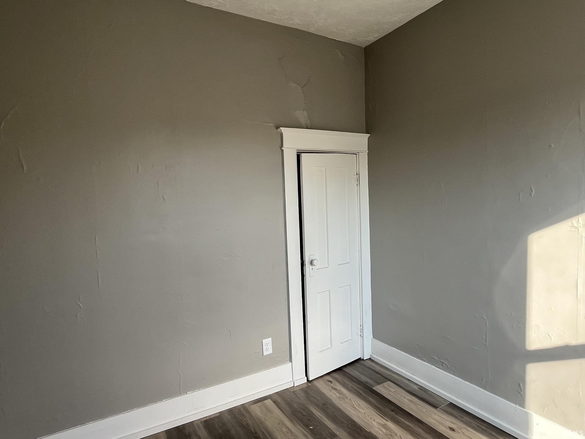 115 East 2nd Street Peru, IN 46970 - Photo 8 of 28