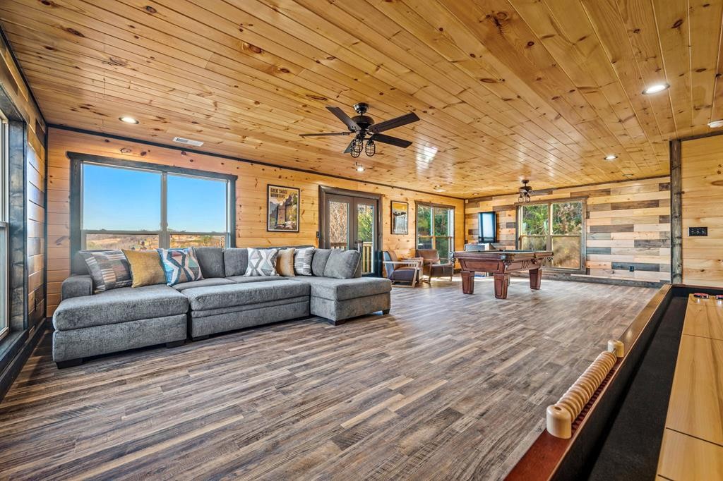 908 Crooked Ridge Road Gatlinburg, TN 37738 - Photo 39 of 60 Gallery Image 39