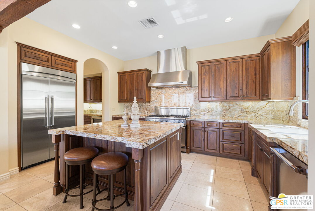 25 Santa Rosa Mountain Lane Rancho Mirage, CA 92270 - Photo 18 of 56 Gallery Image 18