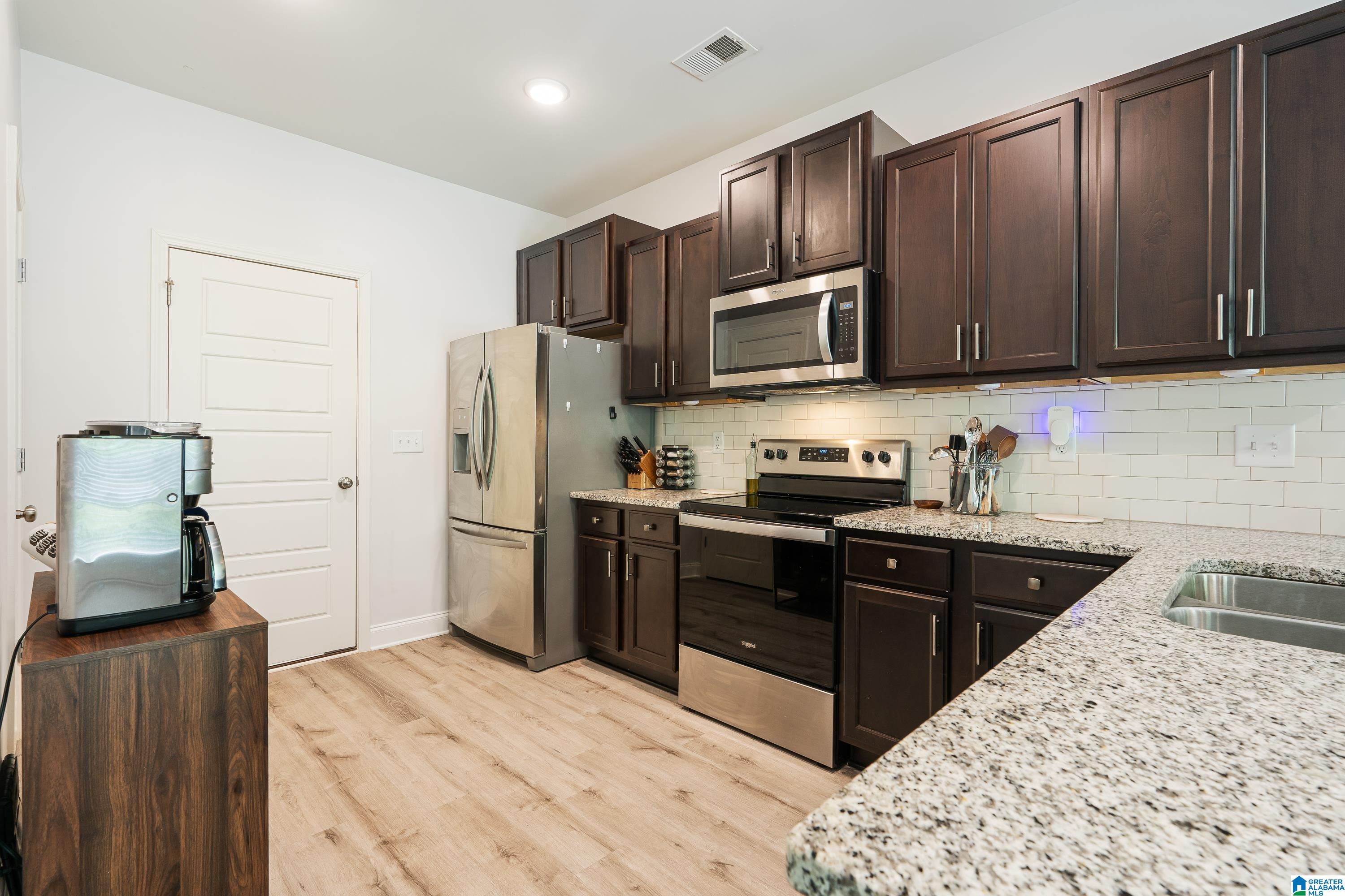 5448 Park Side Road Birmingham, AL 35244 - Photo 7 of 44