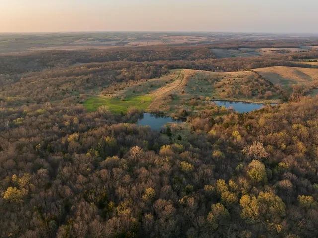 $972,500 | West State Line Road, Grant City, MO 64456