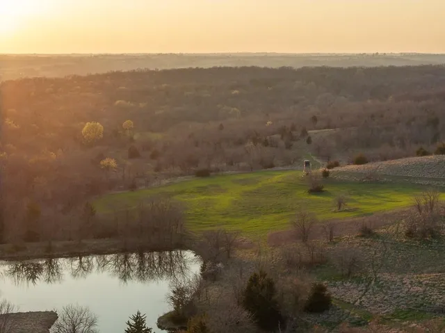 $972,500 | West State Line Road, Grant City, MO 64456