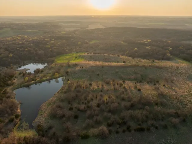 $972,500 | West State Line Road, Grant City, MO 64456