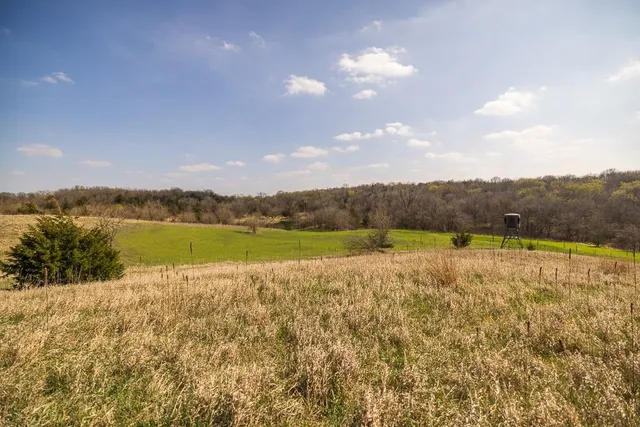 $972,500 | West State Line Road, Grant City, MO 64456