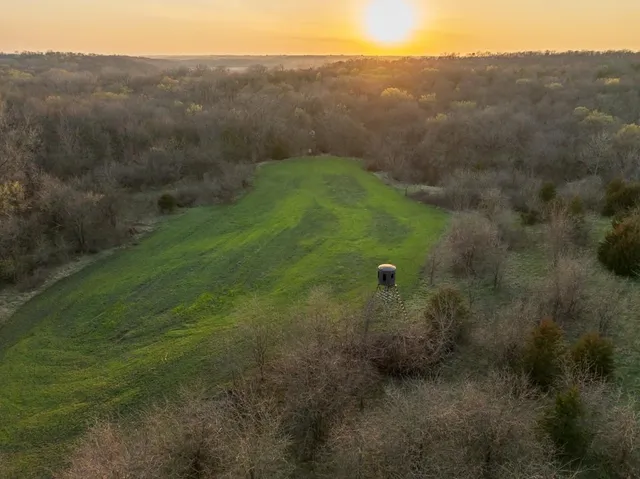 $972,500 | West State Line Road, Grant City, MO 64456