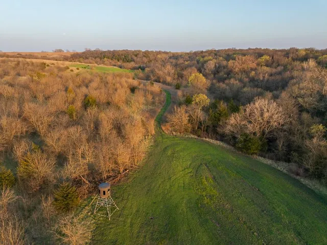 $972,500 | West State Line Road, Grant City, MO 64456
