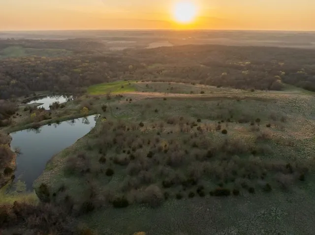 $972,500 | West State Line Road, Grant City, MO 64456