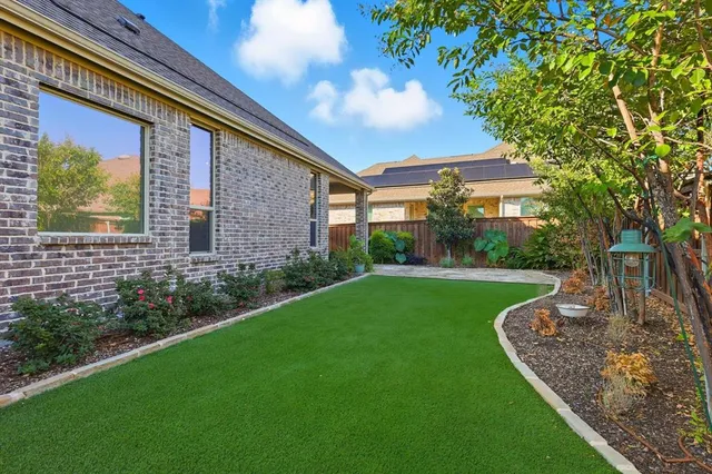 $419,000 | 4826 Forest Crest Parkway, Arlington, TX 76005