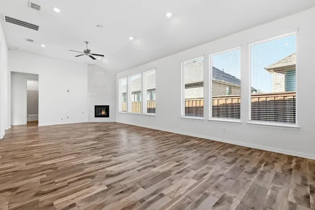 $435,000 | 4826 Forest Crest Parkway, Arlington, TX 76005