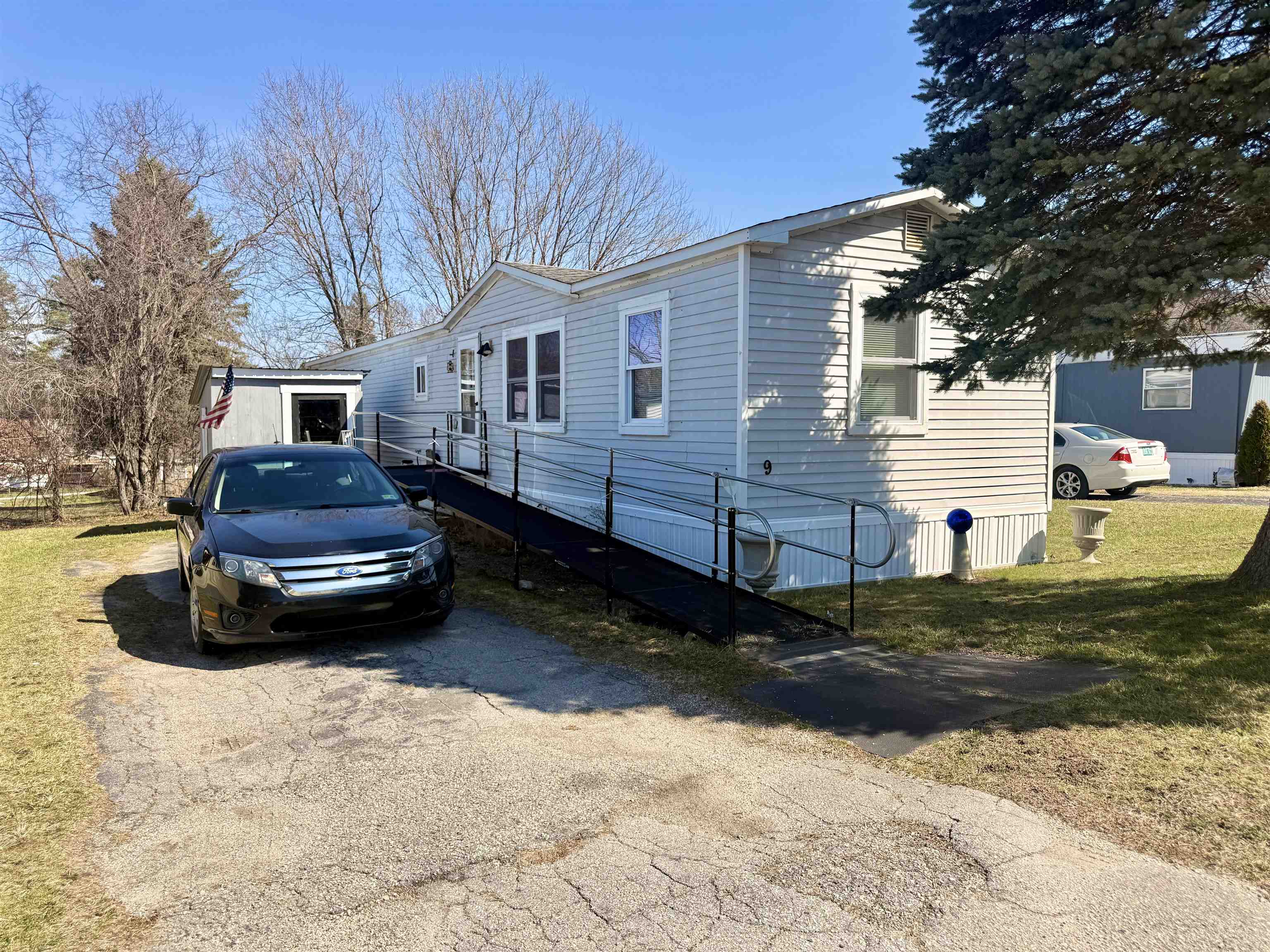 9 Billings Mobile Manor Rutland, VT 05701 - Photo 2 of 28