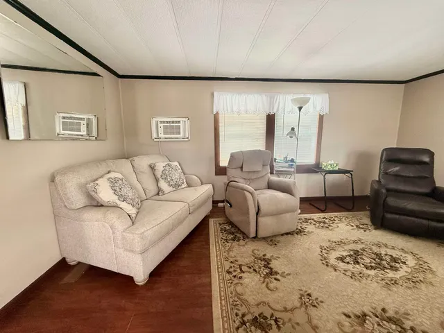 $69,900 | 9 Billings Mobile Manor, Rutland, VT 05701