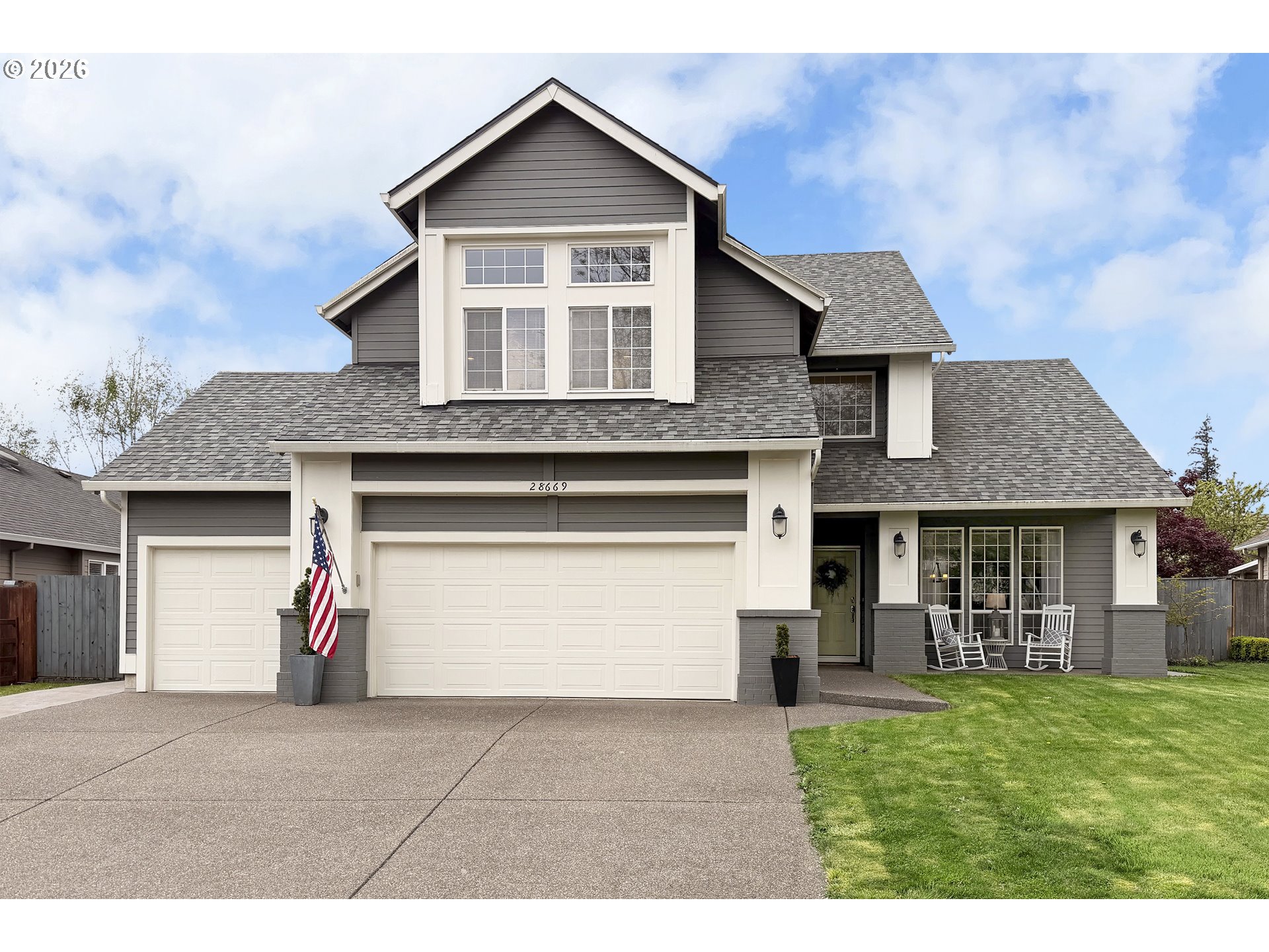 28669 Southwest Meadows Loop Wilsonville, OR 97070 - Photo 1 of 36 Gallery Image 1