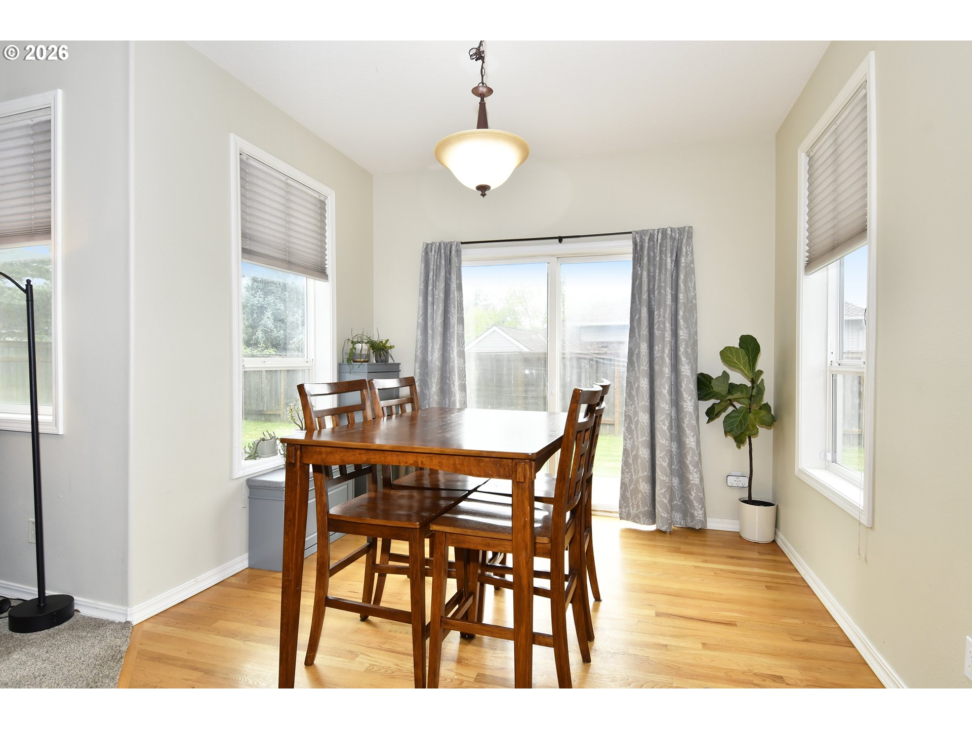 28669 Southwest Meadows Loop Wilsonville, OR 97070 - Photo 11 of 36 Gallery Image 11
