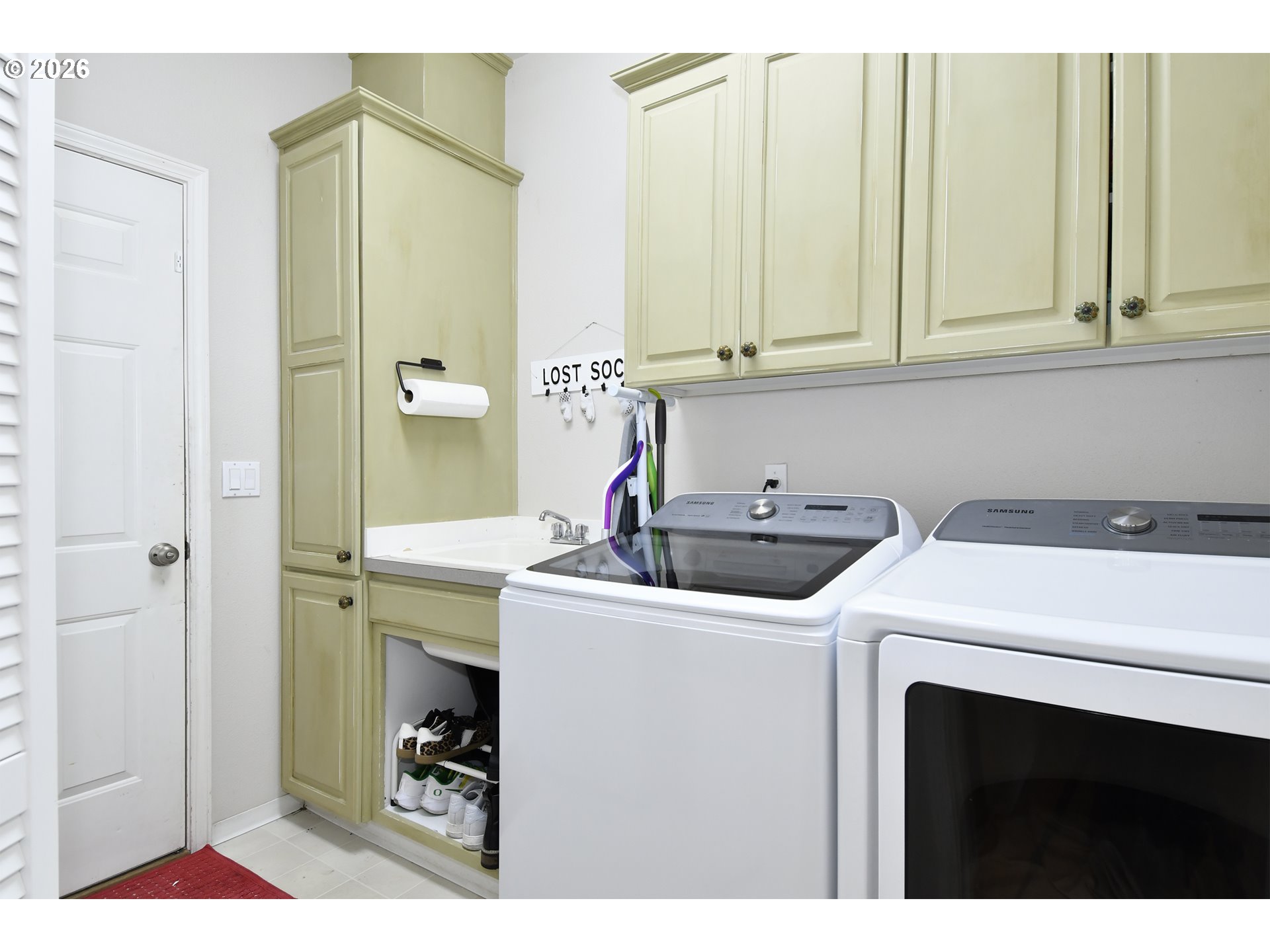28669 Southwest Meadows Loop Wilsonville, OR 97070 - Photo 17 of 36 Gallery Image 17