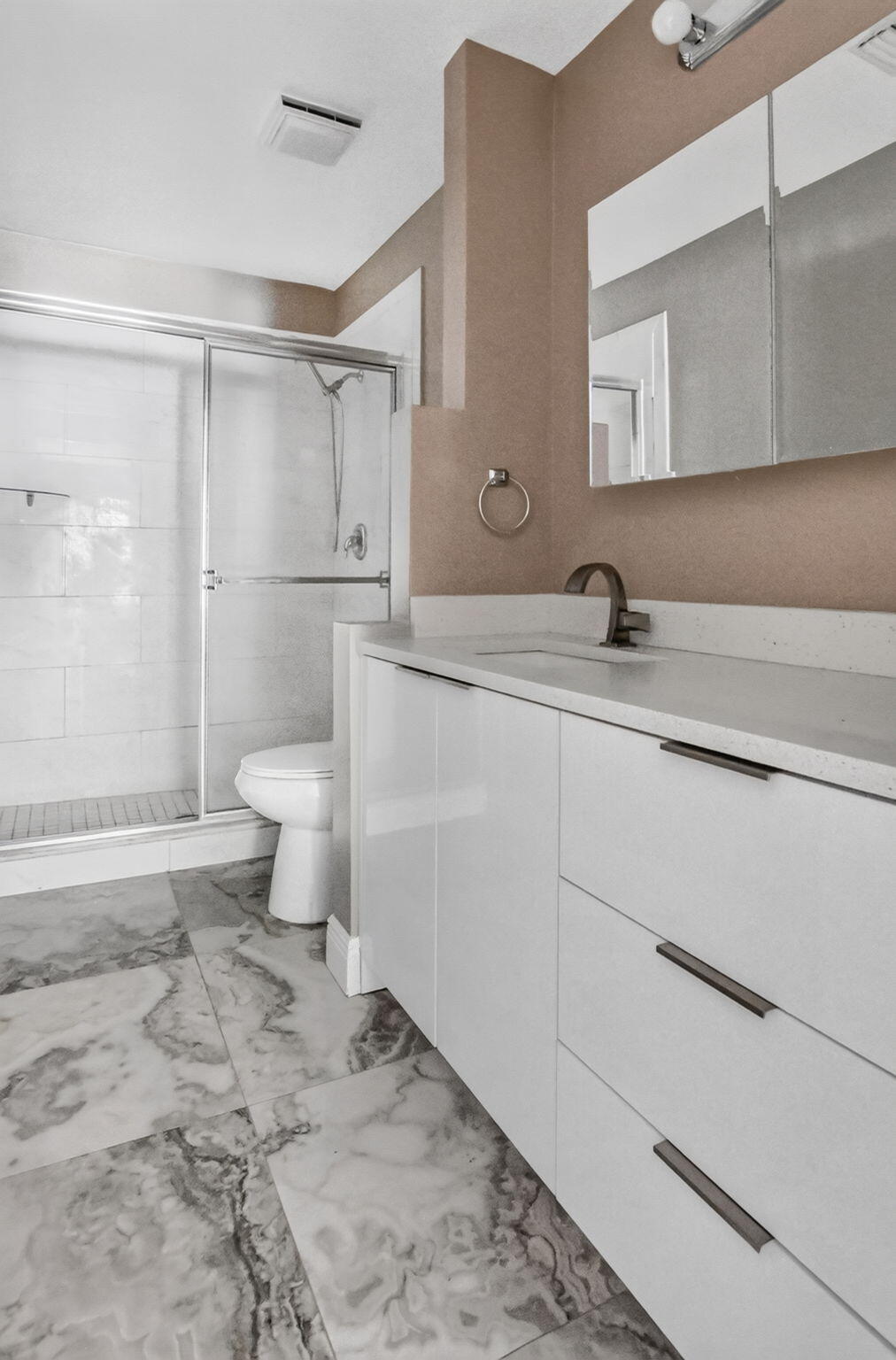 301 Club Circle, Unit 208 Boca Raton, FL 33487 - Photo 22 of 37 22-web-or-mls-DSC_4028