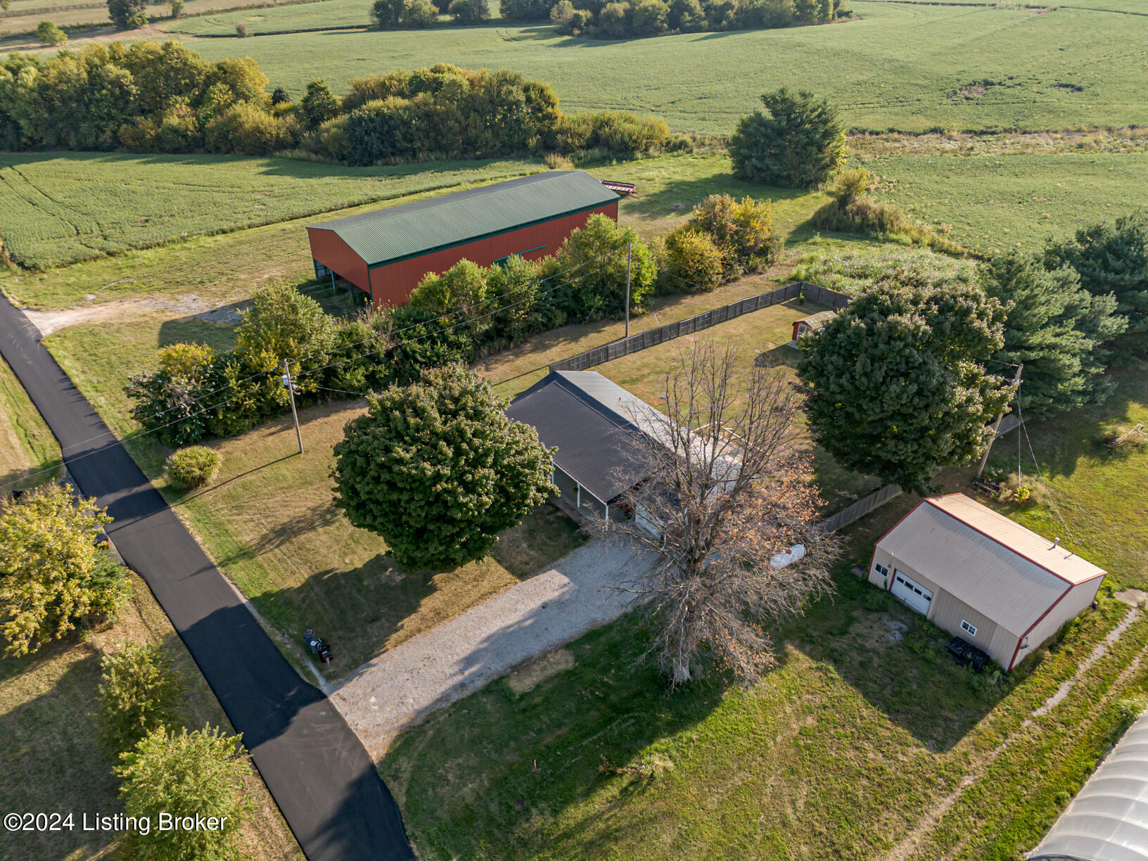996 Stapleton Road Bagdad, KY 40003 - Photo 5 of 44 DJI_20240828090134_0172_D