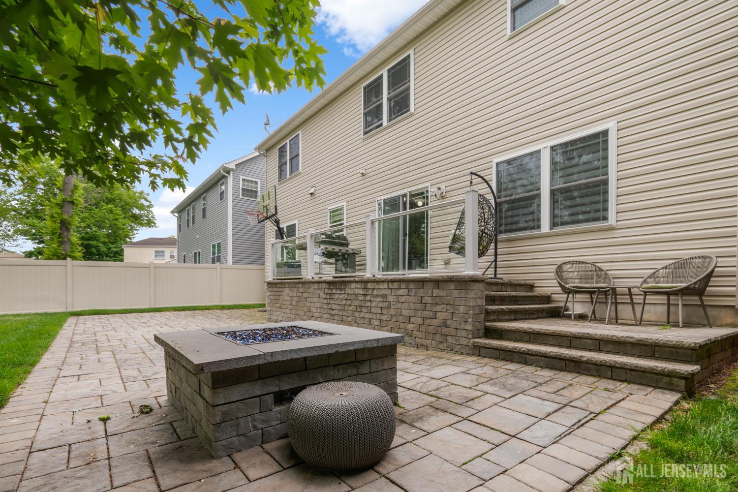 628 New Dover Road Colonia, NJ 07067 - Photo 23 of 24