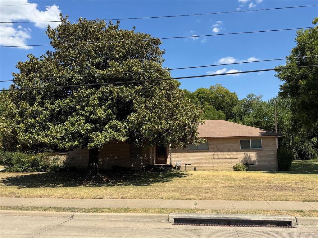 1620 North Houston School Road Lancaster, TX 75134 - Photo 7 of 31 Gallery Image 7