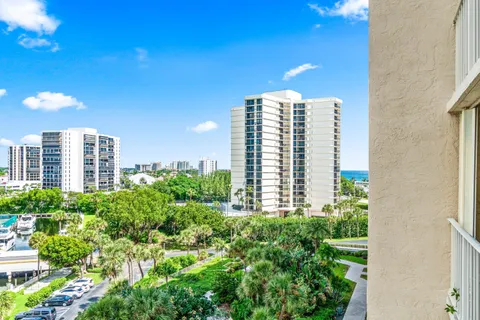 $1,585,000 | 4301 North Ocean Boulevard, Unit 708, Boca Raton, FL 33431