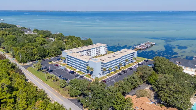 a balcony with city view and lake view