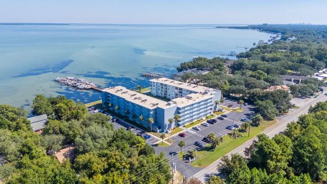 $379,900 | 3857 Indian Trail, Unit 113, Destin, FL 32541