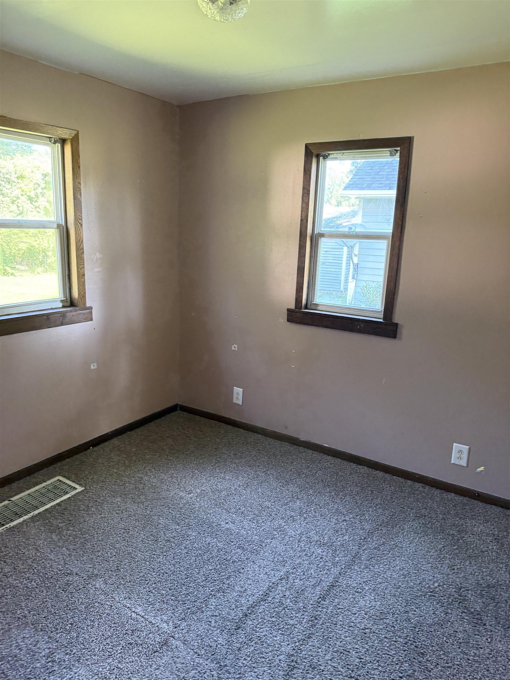 3820-3824 Sandy Hollow Road Rockford, IL 61109 - Photo 4 of 26 Gallery Image 4