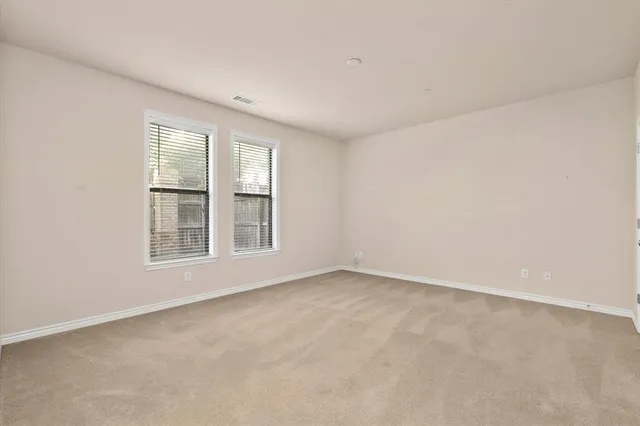 $2,950 | 13900 Noel Road, Unit 6, Dallas, TX 75240