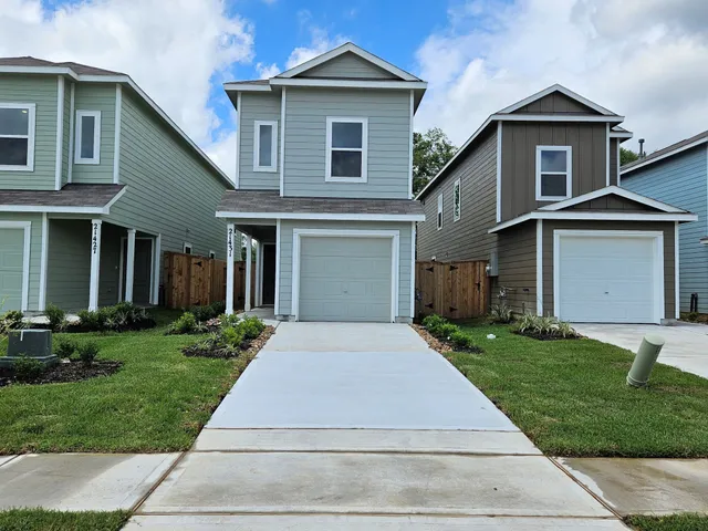 front view of house with a yard