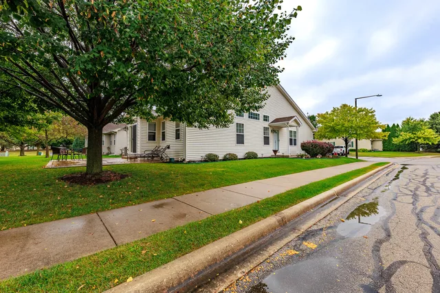 $339,000 | 1022 Edinburgh Court, Joliet, IL 60431