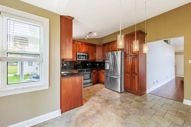 $339,000 | 1022 Edinburgh Court, Joliet, IL 60431