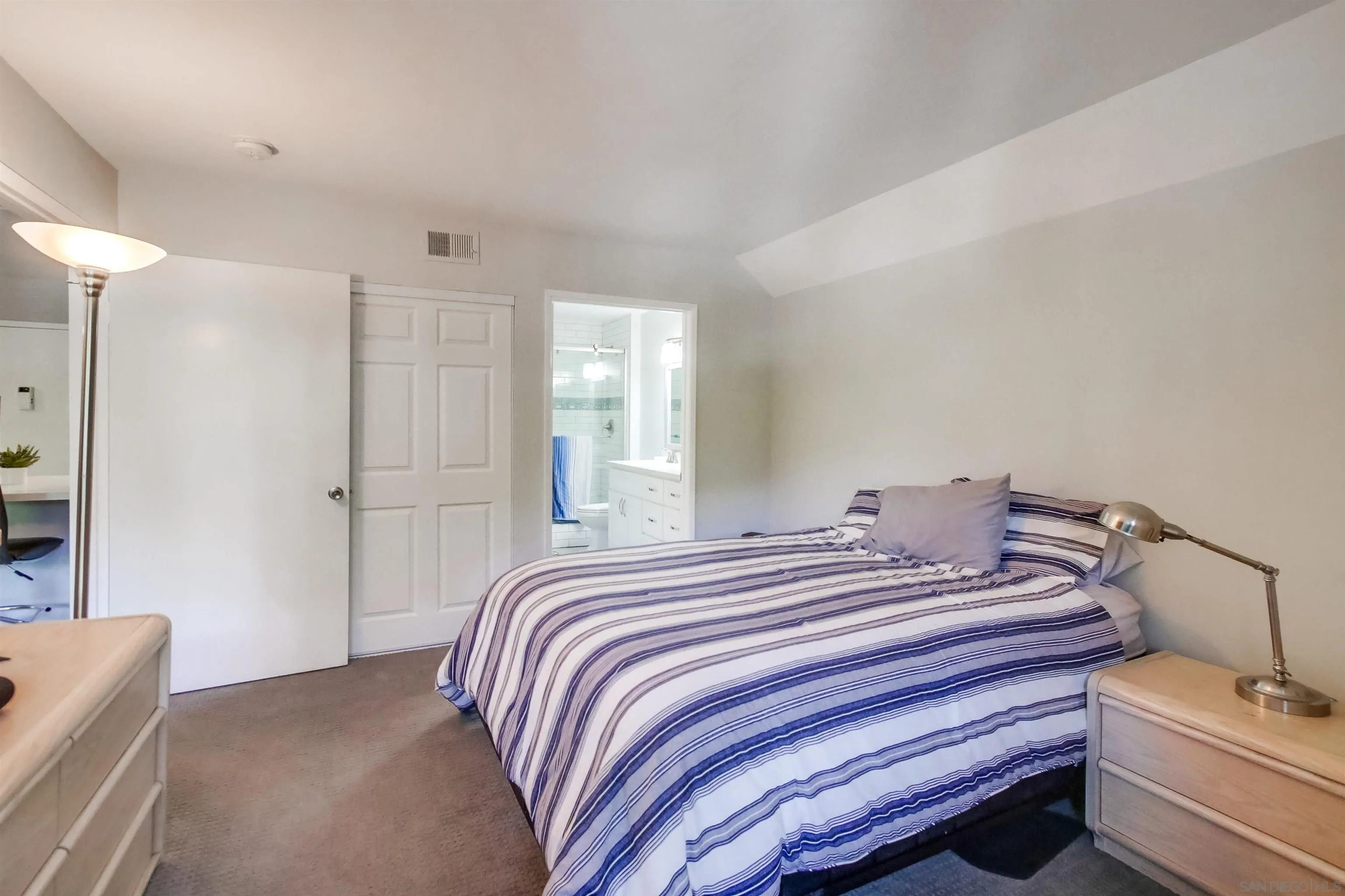 6111 Rancho Mission Road, Unit 108 San Diego, CA 92108 - Photo 24 of 42 Gallery Image 24