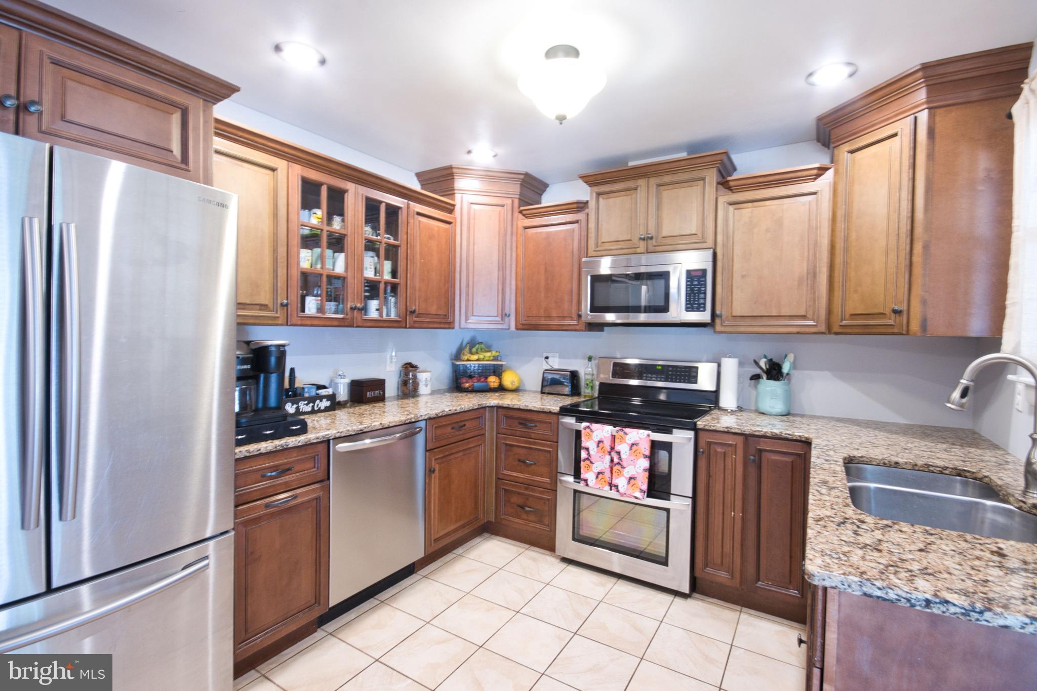 609 Charles Street Lebanon, PA 17042 - Photo 22 of 68