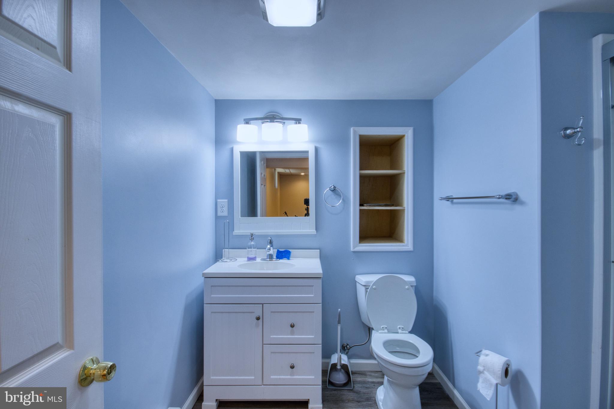 609 Charles Street Lebanon, PA 17042 - Photo 49 of 68