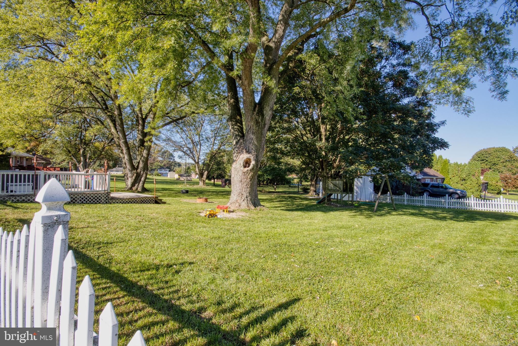 609 Charles Street Lebanon, PA 17042 - Photo 51 of 68