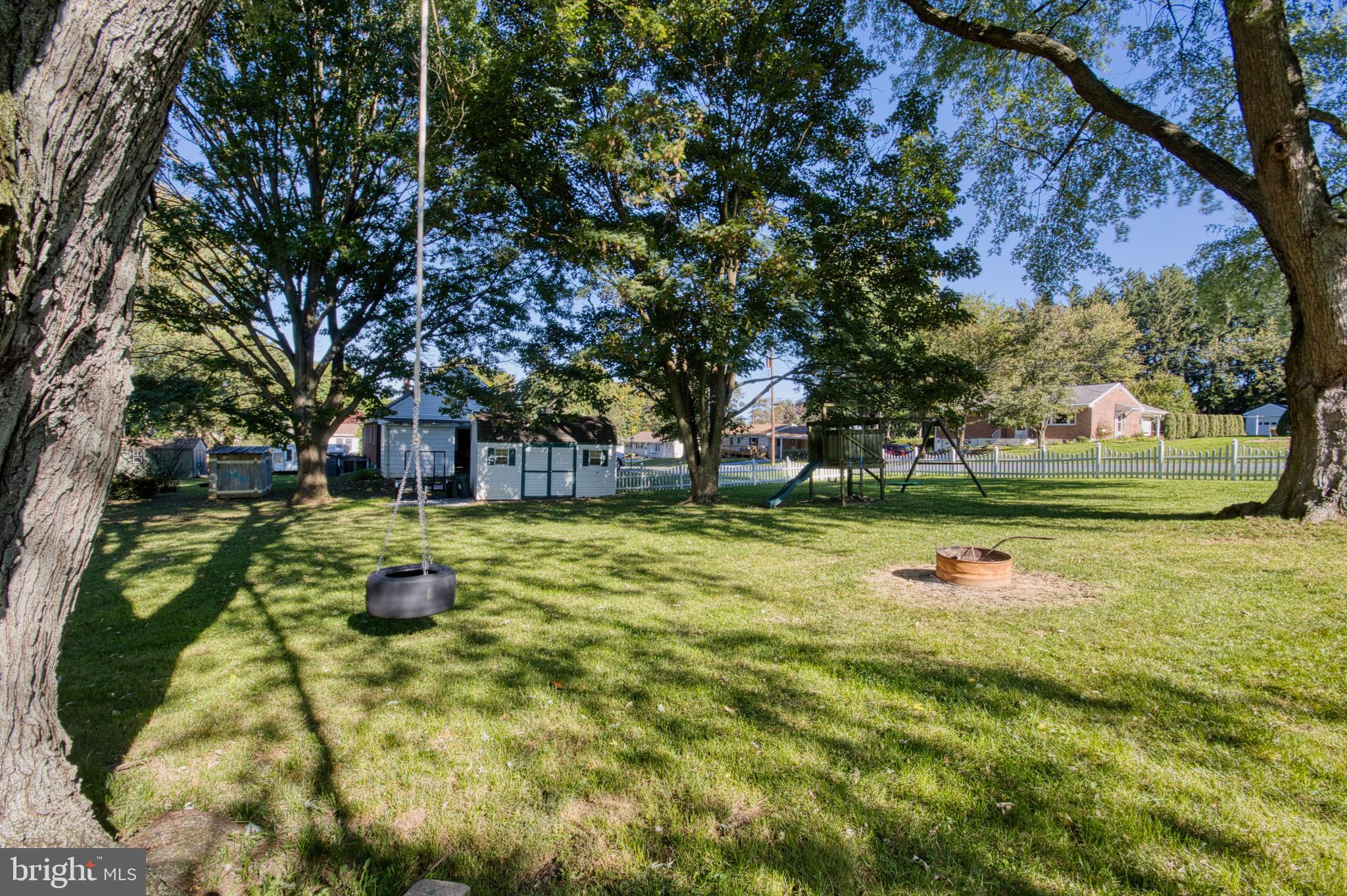 609 Charles Street Lebanon, PA 17042 - Photo 55 of 68