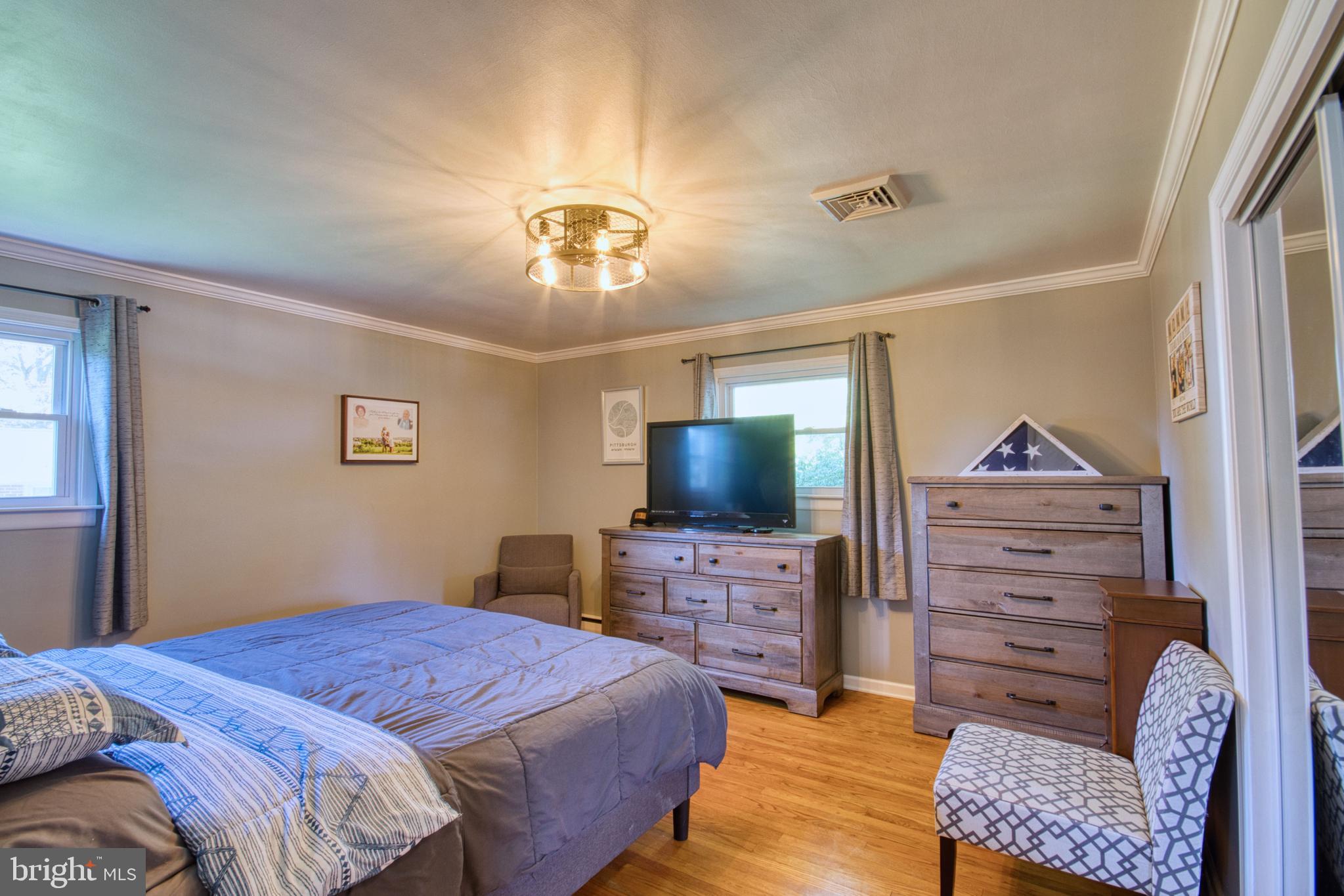 609 Charles Street Lebanon, PA 17042 - Photo 6 of 68