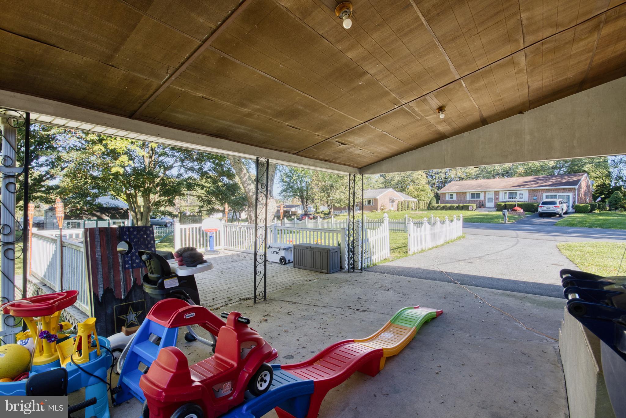 609 Charles Street Lebanon, PA 17042 - Photo 61 of 68