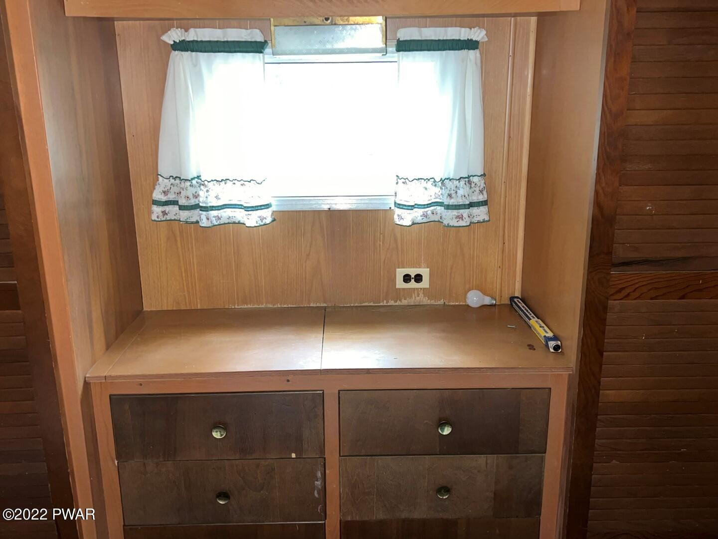 187 Tauschman Road Greentown, PA 18426 - Photo 22 of 51 BEDROOM DRESSER AND CLOSETS
