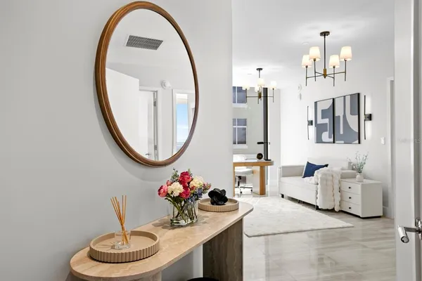 $25,000 | 3101 Bayshore Boulevard, Unit 1804, Tampa, FL 33629