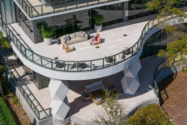 $25,000 | 3101 Bayshore Boulevard, Unit 1804, Tampa, FL 33629