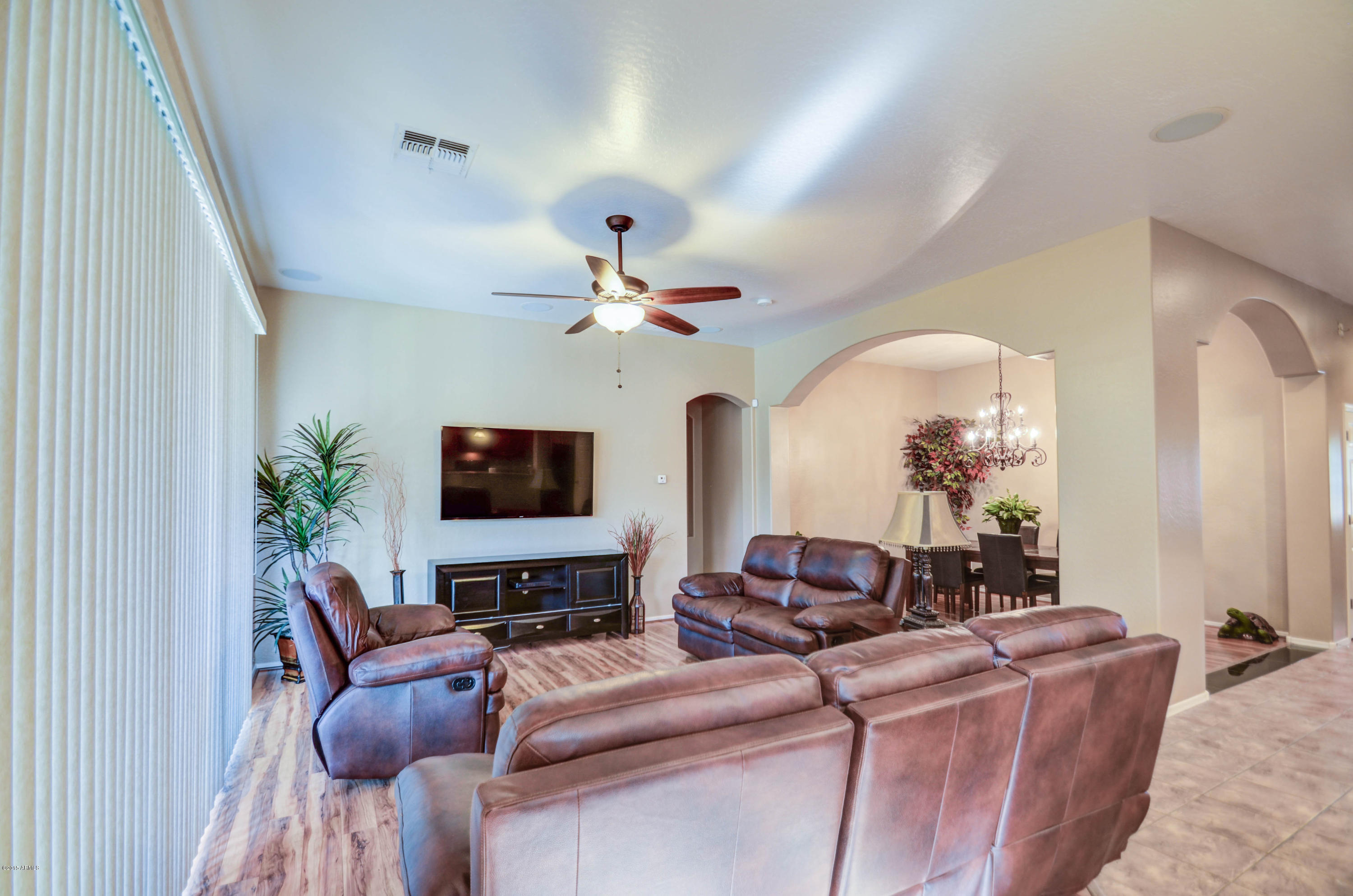 5520 West Maldonado Road Laveen, AZ 85339 - Photo 15 of 38 family room-3