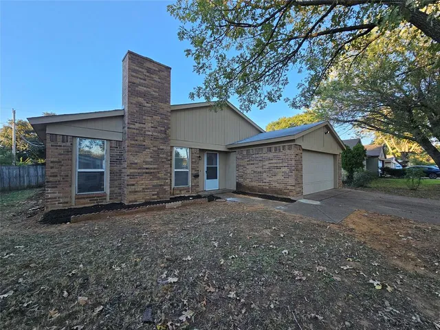 $2,150 | 308 Royal Field Drive, Arlington, TX 76011