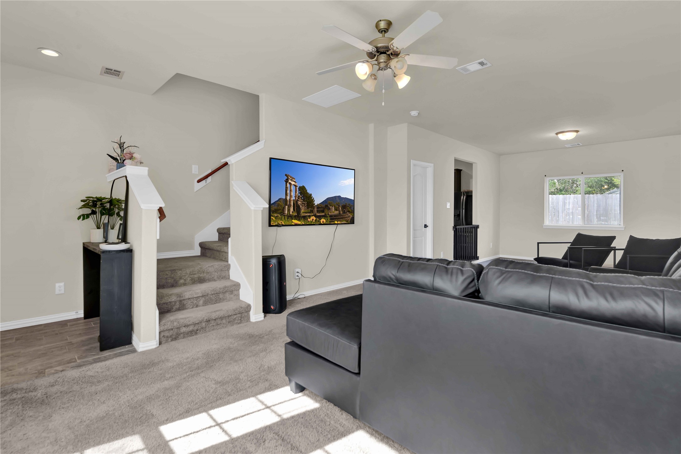 17703 Lion Heart Road Conroe, TX 77306 - Photo 5 of 26